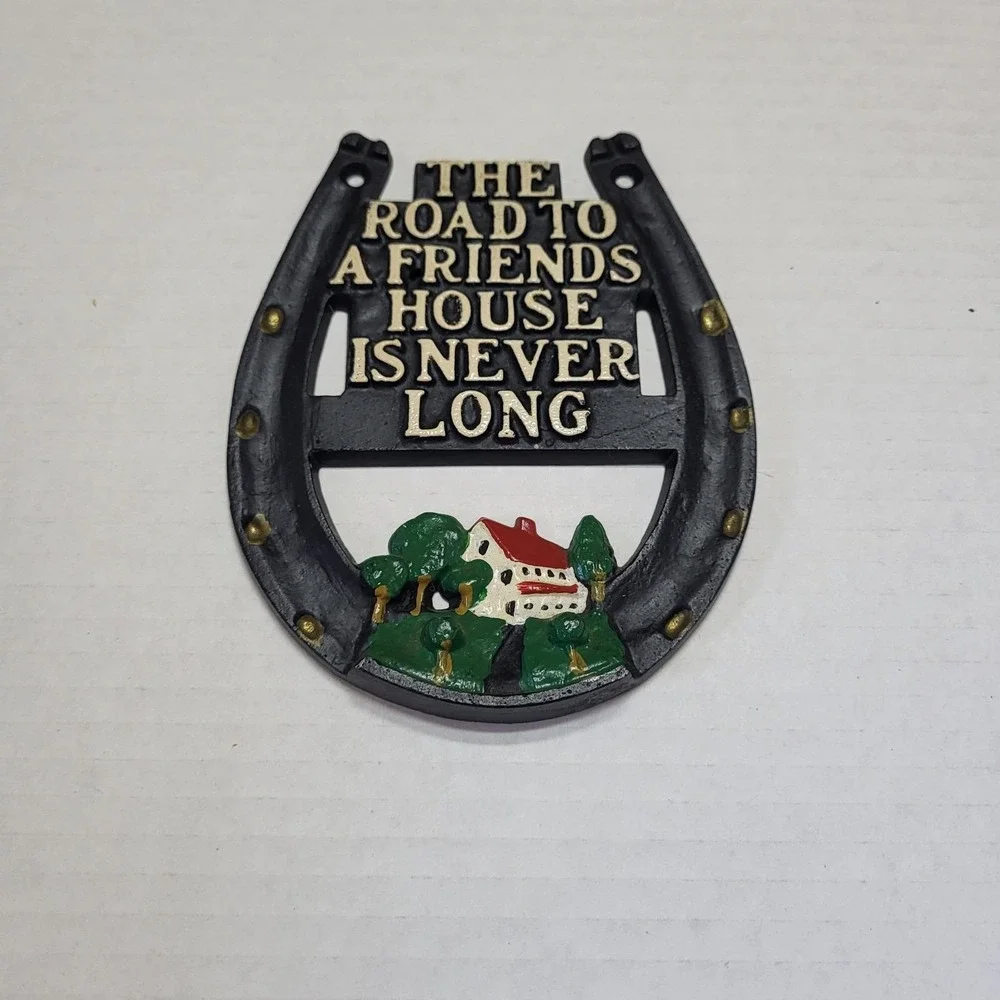 VTG Metal Decorative Horseshoe Wall Hanging Plaque 